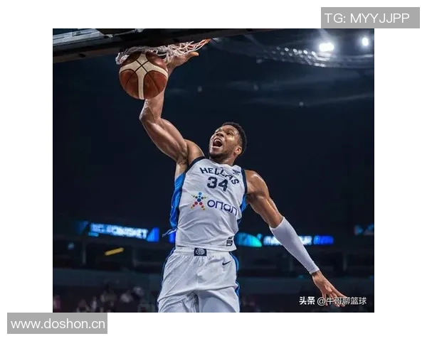 字母哥本赛季表现惊艳场均323分126板63助投篮命中率高达677 字母哥本赛季表现惊艳场均323分126板63助投篮命中率高达677