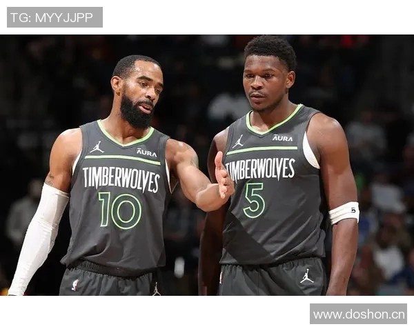 康利谈球队防守问题:进攻实力强大分散了防守注意力 康利谈球队防守问题:进攻实力强大分散了防守注意力