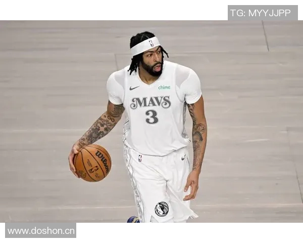 德里克怀特强调篮板球重要性呼吁全队全力以赴冲抢每一个篮板