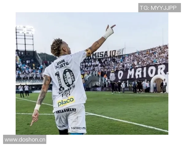 桑托斯即将正式宣布与内马尔续约一年引发球迷热议