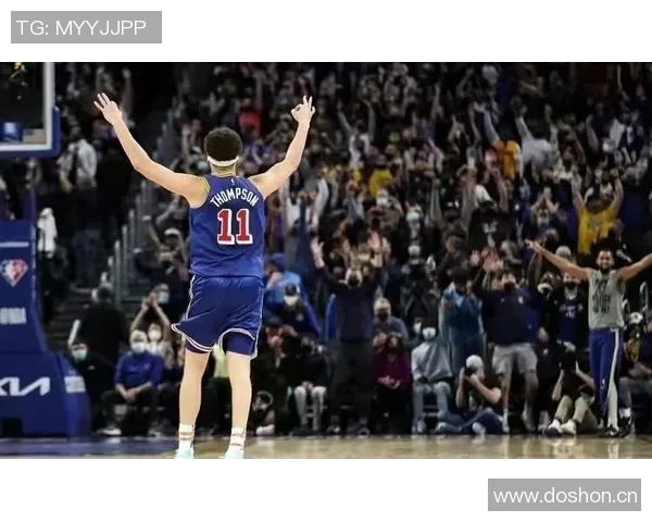 克莱半场三分火力全开轰23分平赛季纪录展现巅峰状态