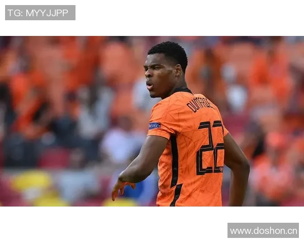 邓弗里斯脚踝持续疼痛或将缺席明年赛季复出计划不明